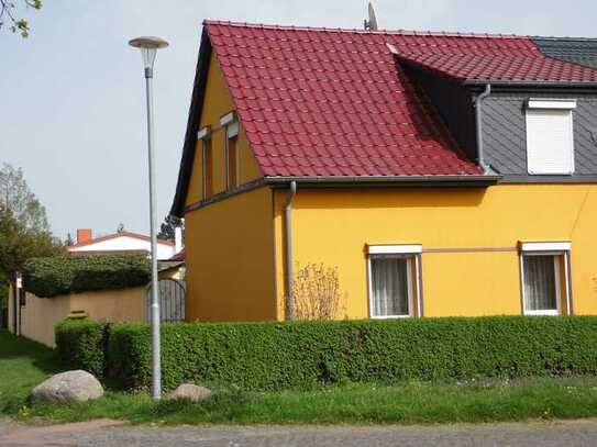 Kaufpreisreduzierung - Einfamilienhaus mit Einliegerwohnung in 06188 Landsberg OT Hohenthurm