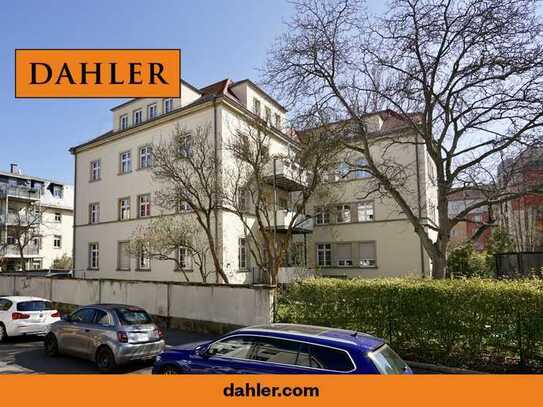 Modernisierte Zwei-Raum-Wohnung mit Balkon im schönen Striesen