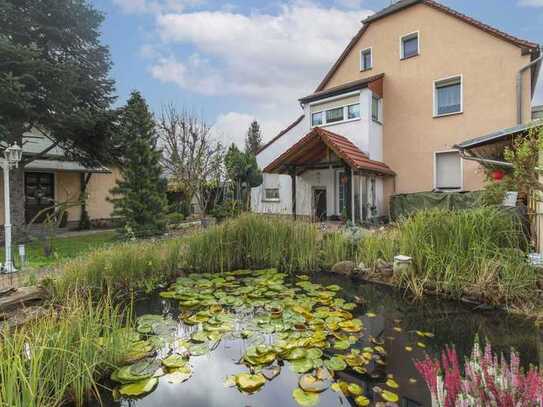 Großzügiges EFH mit separat vermietetem Bungalow in Grünheide (Mark)