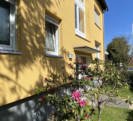 Erstbezug nach Sanierung - Schöne helle Wohnung mit Sonnenbalkon