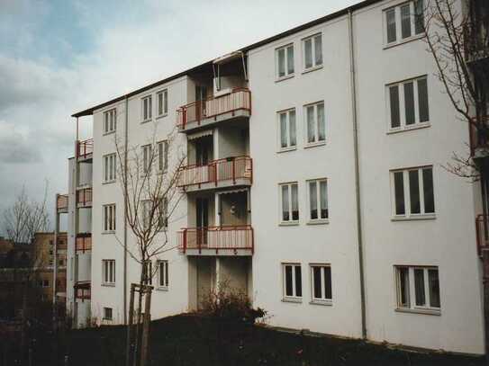 Schöne 2-Zimmer-Wohnung mit freier Sicht nach Süd-West