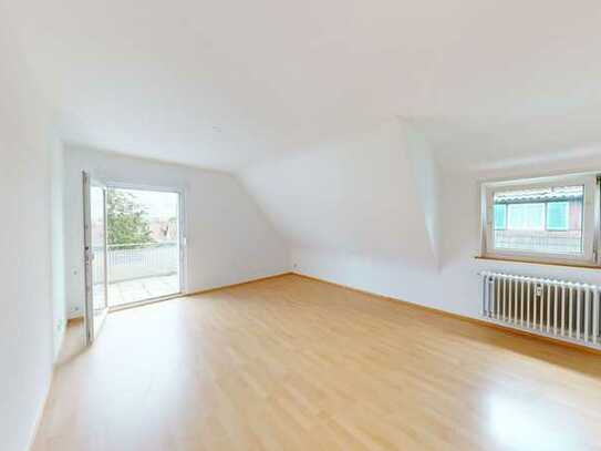 Sofort verfügbar! Wohnung mit Balkon und schöner Aussicht in Denkendorf