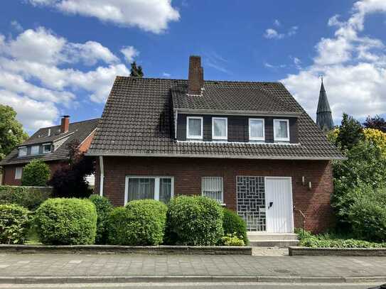 Einfamilienhaus mit kleinem Park - Ein Glücksgriff in Rheine