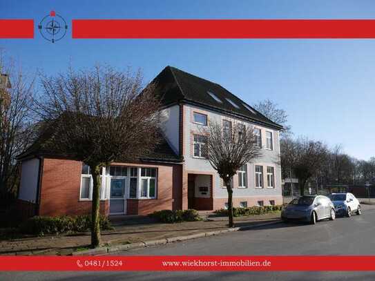 Aufwendig modernisiertes Altbau MFH in frequentierter Lage von Meldorf|Herausragende Anbindung