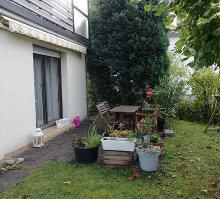 Ruhige 2 Zimmerwohnung mit Terrasse in Leonberg