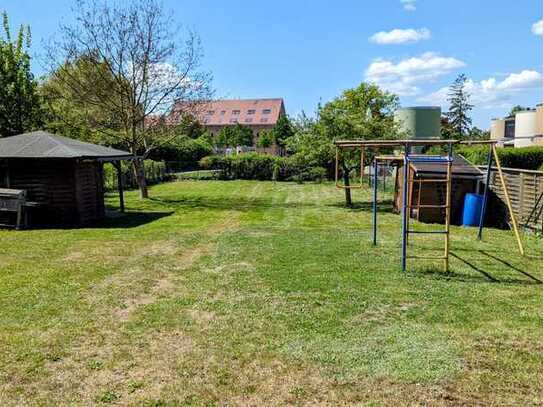 Familienfreundliche 3-Zimmer-Wohnung mit Seeblick und Stellplatz im Zentrum