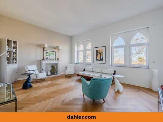 Living with a view, exclusive three-room oasis on Potsdam's Brauhausberg