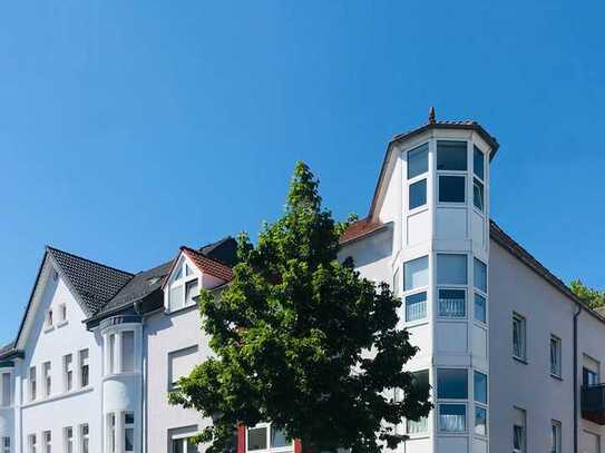 Helle Dachwohnung mit Loggia in zentraler Lage von Pachten