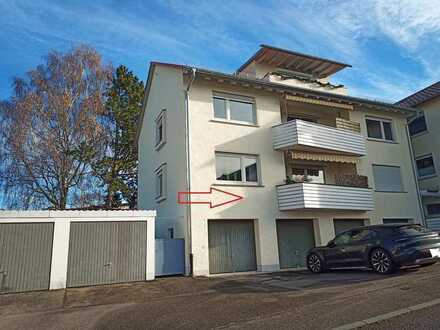 Schöne 3,5-Zimmer-Hochparterre-Wohnung mit Balkon in Hemmingen