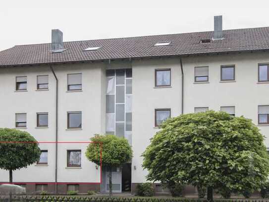 Vermietete 3-Zi.-EG-Hochparterre-Wohnung mit Küche, Stellplatz, Keller und Balkon in Innenstadtlage