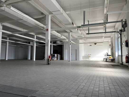 München-Ost, ca. 950 m² Lagerfläche/ teilbar ab ca. 480 m² zu vermieten