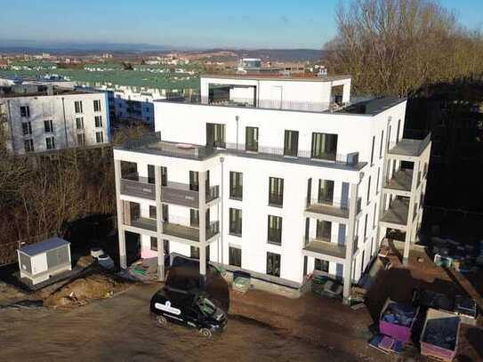 Traumhaftes Stadtleben: Moderne Wohnung mit sonnigem Stadtgarten im Süd-Westen!