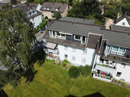 Einziehen in eine schöne Dachgeschosswohnung mit 
Balkon in grüner Lage von Aachen-Eilendorf