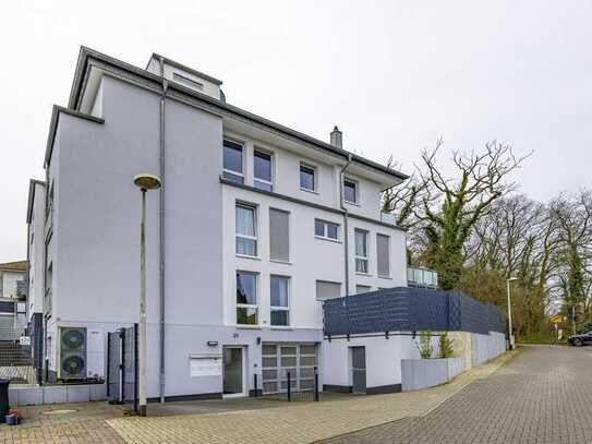 Königsdorf: Exklusive Luxuswohnung, Waldrandlage, 3 ZiKDB incl. Terrasse u. Garage