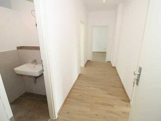 Erstbezug nach Sanierung: stilvolle 3,5-Zimmer-DG-Wohnung mit gehobener Innenausstattung in Bottrop