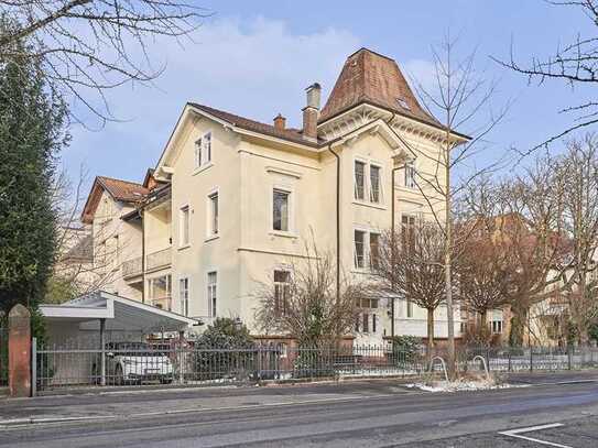 Altbau-Juwel in Herdern von 1905! Sanierte Stadtvilla mit Garten und Carport in 79104 Freiburg