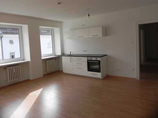 HANNOVER-SÜDSTADT: zentrale 52m²-City-Wohnung, kleine Küchenzeile, nahe Maschsee, Rathaus