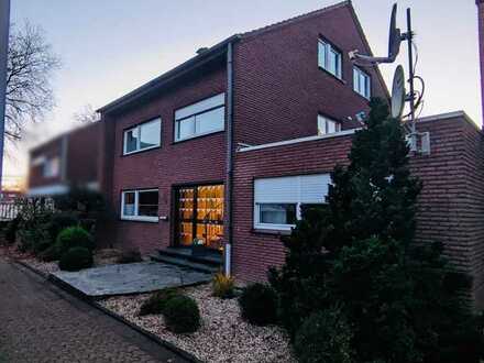 Großzügiges Zweifamilienhaus in Bocholt