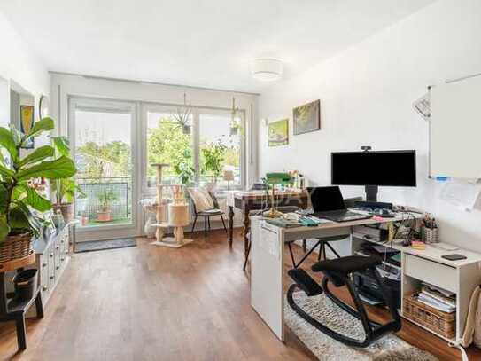 Helle 2-Zimmer-Wohnung mit Westbalkon und Tiefgaragenstellplatz