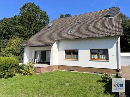 Ein- Zweifamilienhaus mit Garten und Garage in 
Bestlage von Saarwellingen