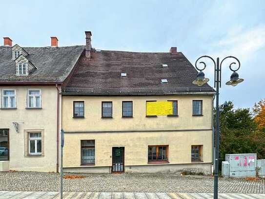 Wohn- und Geschäftshaus im Stadtkern von Adorf