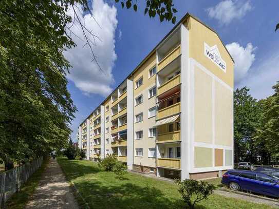 WOBAG "Alles, außer gewöhnlich!" - Moderne 2-Raumwohnung mit Balkon und Blick ins Grüne