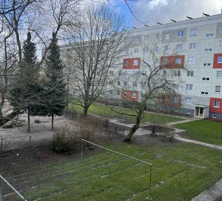 Erstbezug nach Sanierung NEU 3-Raum Wohnung in der Oststadt, sonnige und ruhige Randlage NEU