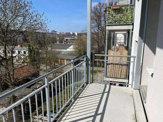 Gemütliche Kaßbergwohnung mit großem Balkon