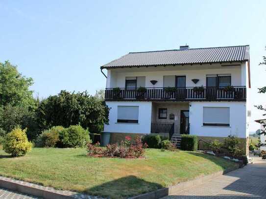 Gepflegtes Mehrfamilienhaus in zentraler Lage von Amöneburg