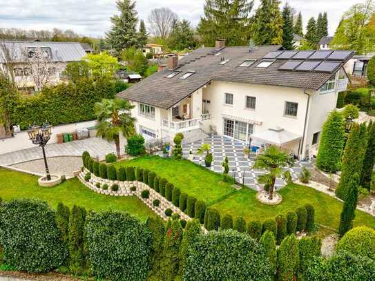 Einzigartige Villa mit parkähnlichem Garten und beispiellosen Highlights in Neuberg