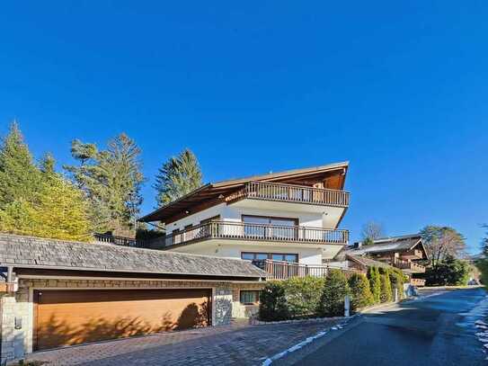 Landhaus-Villa mit grandiosem Panoramablick zum Erstbezug