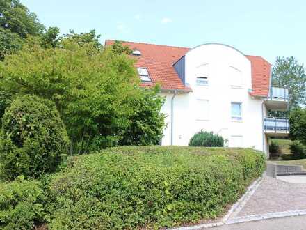 am Rande von Empfingen - 2,5 Zimmer - Wohnung mit Terrasse und Tiefgaragen - Stellplatz