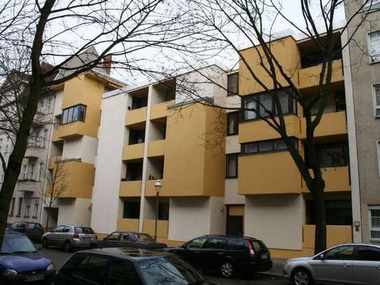 Sanierte 2-Zimmerwohnung mit Balkon in Berlin-Spandau