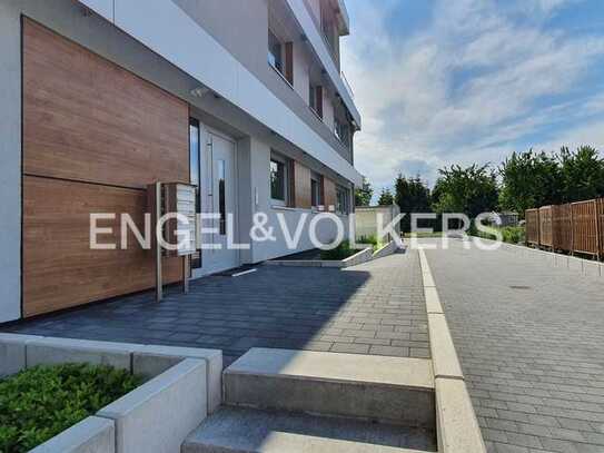 MODERNE ZWEI-ZIMMER-WOHNUNG MIT GARTENTERRASSE