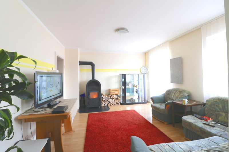                                                               Sch&ouml;ne und gut geschnittene 2 1/2 Zimmer Wohnung in Hausen                                                       in Hausen (Kelheim)