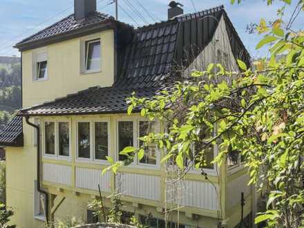 Charmantes Wohnobjekt mit Einbauküche und 3 Terrassen