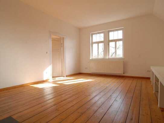 Sanierte 4-Zimmer-Wohnung in Jugendstilvilla am Festungsberg