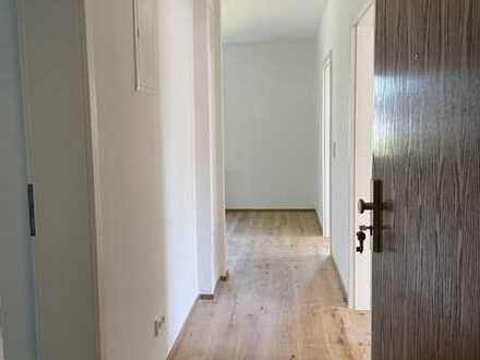 sanierte 2-Zimmer-Wohnung mit EBK in Augsburg-Oberhausen