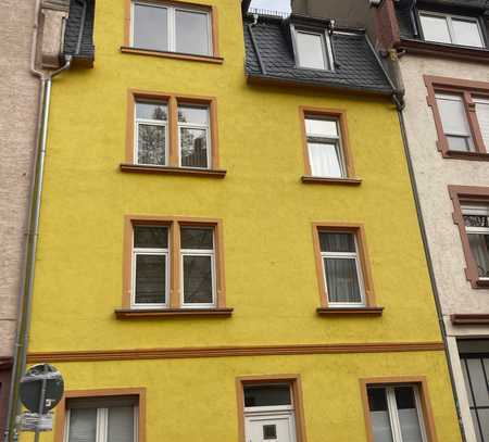 3-Zimmer-Wohnung im Gallus mit EBK und Balkon