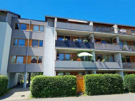 ***Hübsche 2-RW mit Balkon und herrlichem Ausblick***