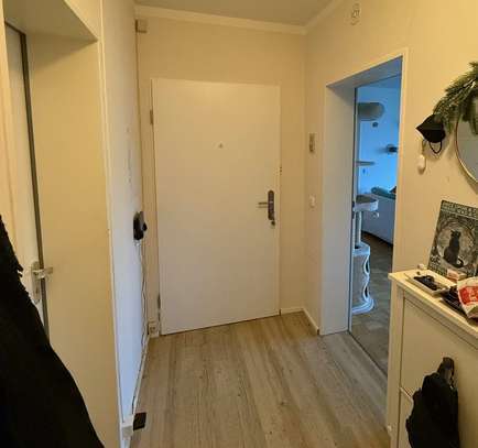 Wohnung mit Balkon und Einbauküche in Germering