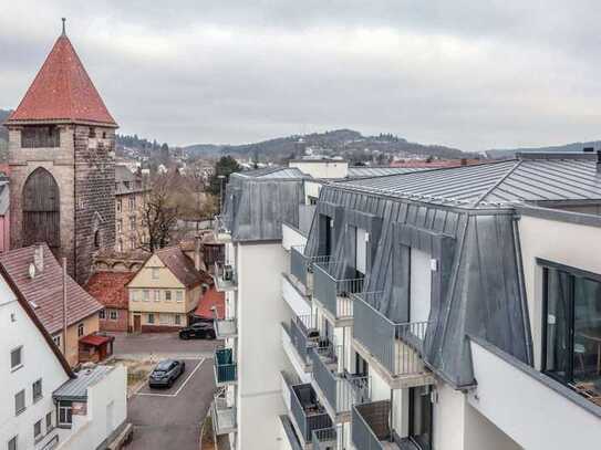 FANTASTISCHER AUSBLICK - STILVOLLES 1-ZIMMER-APARTMENT MIT BALKON IN SCHWÄBISCH GMÜND