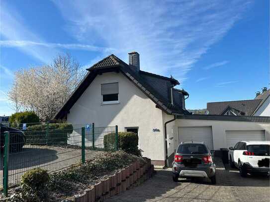 3-Zimmer DG Wohnung in Attendorn Heldener Str. 650€/71,57m²
