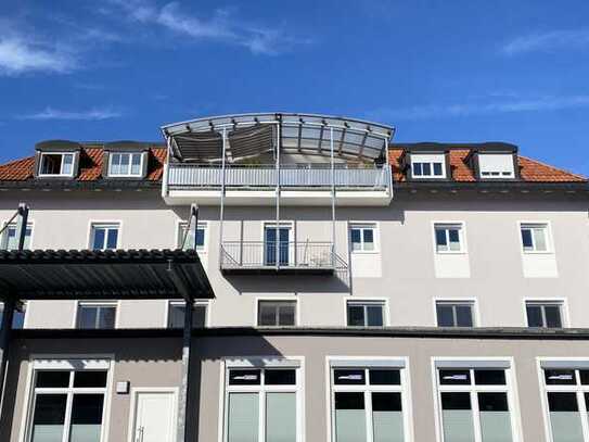 Exklusive Dachterrassenwohnung Nähe Salzburg mit Aufzug, Garage und herrlichem Bergblick