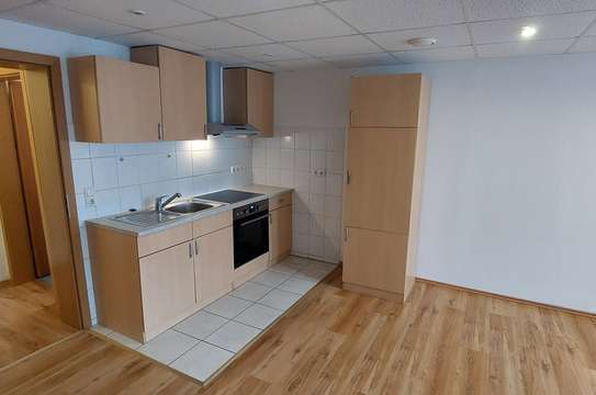 Für Studenten : 2 Zimmer-Wohnung 50m² Nähe Marburg