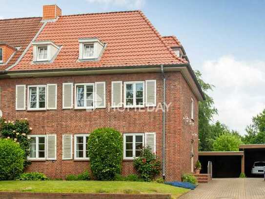 Urgemütliche DHH mit Terrasse, Balkon, Carport, Parkett und ganz viel Charme!