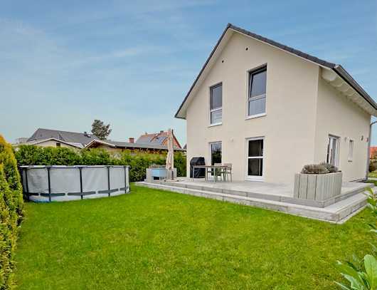 Einfamilienhaus mit großer Terrasse und Garten in bester Lage Berlins