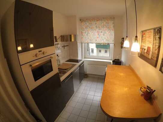Attraktive und Moderne 2-Zimmer Wohnung Möbliert in der City