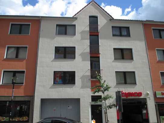 Zentrale ruhige Wohnung, kernsaniert und modernisiert