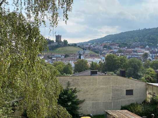 Erstbezug nach Sanierung mit Balkon: Attraktive 3-Raum-Wohnung in Bingen am Rhein